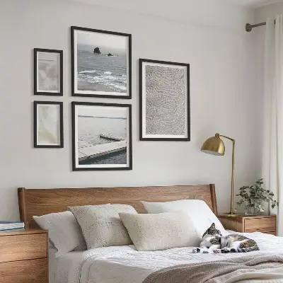 Set van moderne schilderijen met abstract design en moderne texturen
