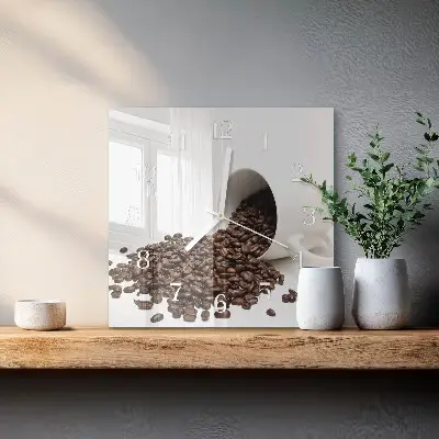 Vierkante glas klok Een kopje koffie