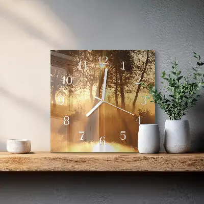 Decoratieve glazen klok vierkant Bomen in de mist