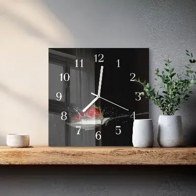 Vierkante glazen wandklok Aardbei