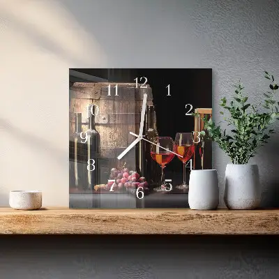 Vierkante glazen klok Een wijnvat