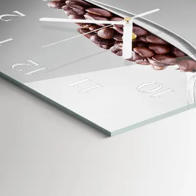 Vierkante glazen klok Een lepeltje koffie
