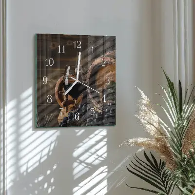 Vierkante glazen wandklok Een wijnvat