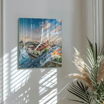 Decoratieve glazen klok vierkant Een rivier in de stad