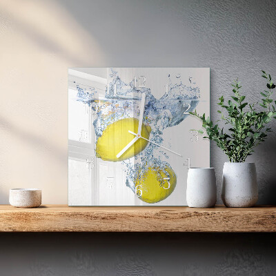 Moderne wandklok glas vierkant Citroenen in water