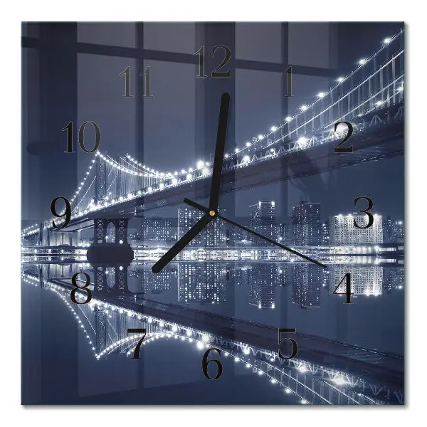 Vierkante glazen wandklok Brug