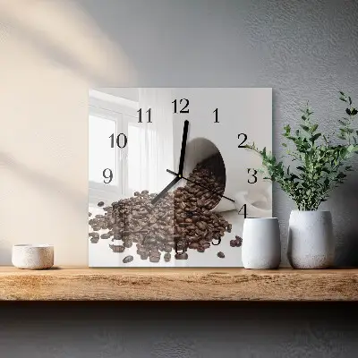 Vierkante glazen wandklok Een kopje koffie