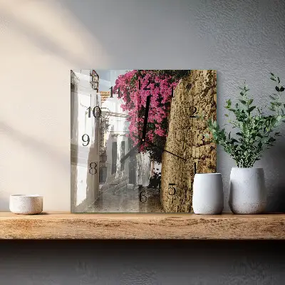 Vierkante glazen klok Bloemenlaan