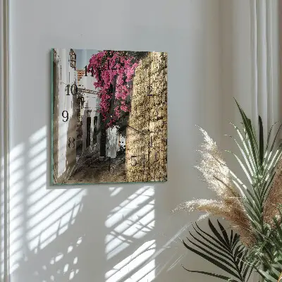 Vierkante glazen klok Bloemenlaan