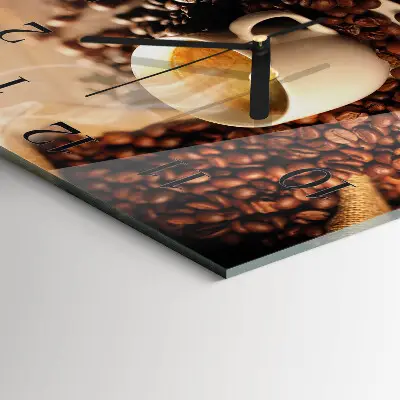 Vierkante glas klok Een kopje koffie