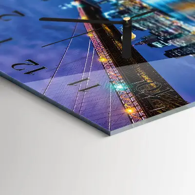 Vierkante glazen wandklok Brug