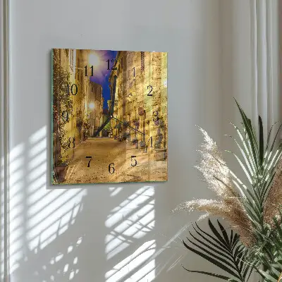 Vierkante glas klok Straat 's nachts