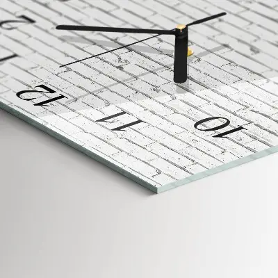 Decoratieve glazen klok vierkant Bakstenen muur