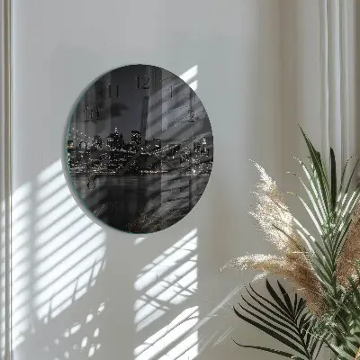 Klok glas met opdruk rond Horizontale brug