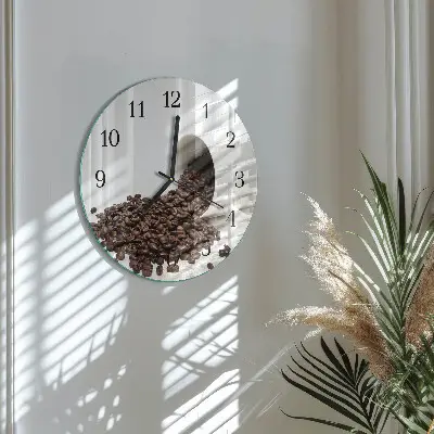 Ronde glazen wandklok Een kopje koffie