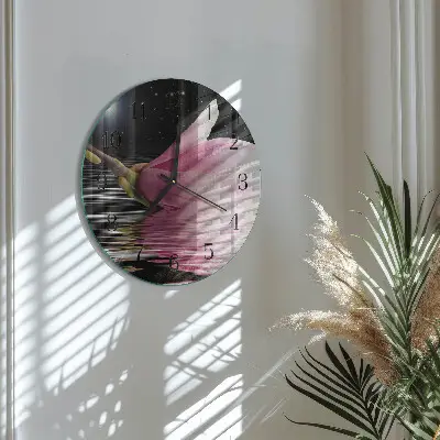Wandklok glas decoratie rond Magnolia bloem