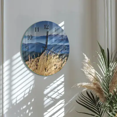 Wandklok glas decoratie rond Bergen van gras
