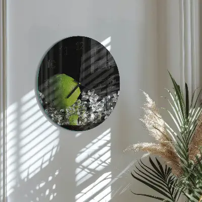 Wandklok glas decoratie rond Calciumcarbonaat