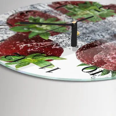 Ronde glazen wandklok Aardbeien