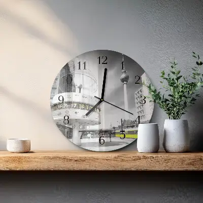 Ronde glazen wandklok Berlijn