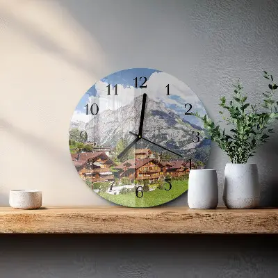 Ronde glazen wandklok Bergen