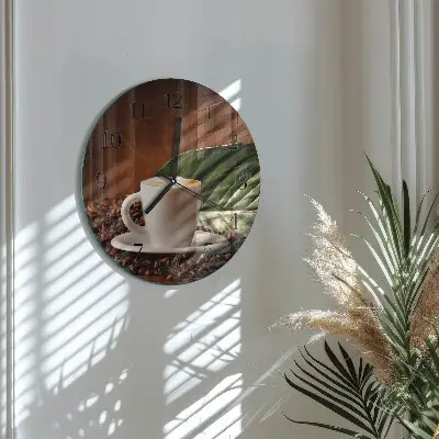 Ronde glas klok Een kopje koffie
