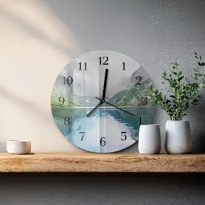Ronde glazen wandklok Bergmeer