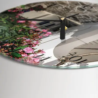 Klok glas met opdruk rond Bloemensteeg