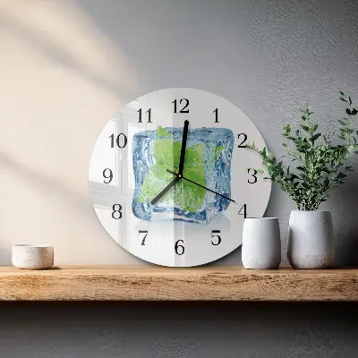 Ronde glas klok Ijsmunt