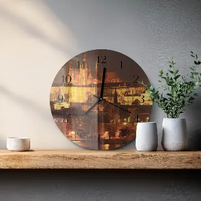Wandklok glas decoratie rond Praag