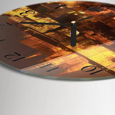 Wandklok glas decoratie rond Praag