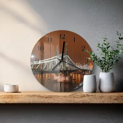Klok glas met opdruk rond Brug