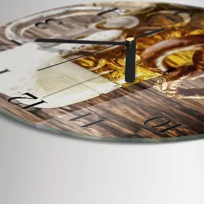 Ronde glazen klok Pretzel met bier