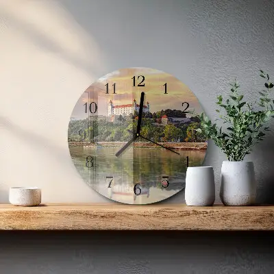 Ronde glas klok Kasteel aan de rivier