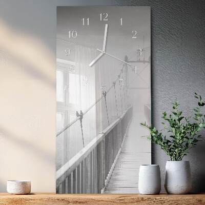 Verticale moderne glazen wandklok Brug