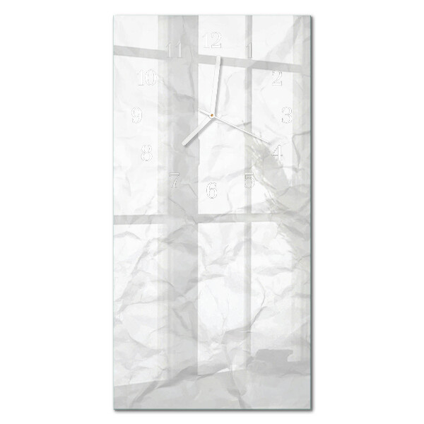 Verticale moderne glazen wandklok Een vel papier