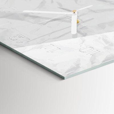 Verticale moderne glazen wandklok Een vel papier