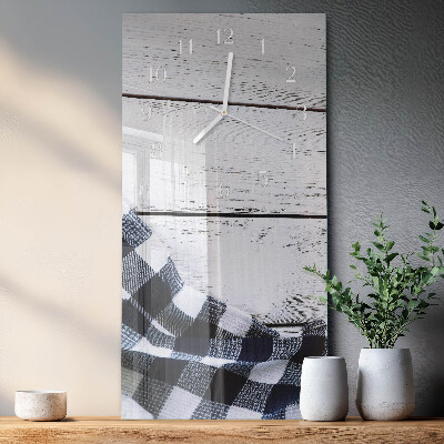 Verticale rechthoekige glazen wandklok Stoffen tafel