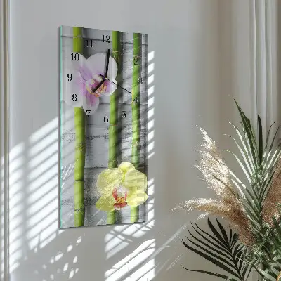 Verticale moderne glazen wandklok Orchideeënbamboe
