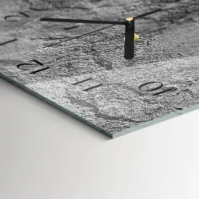 Verticale rechthoekige glazen wandklok Betonnen muur