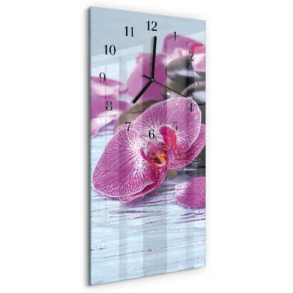 Verticale moderne glazen wandklok Een idee voor orchideeën