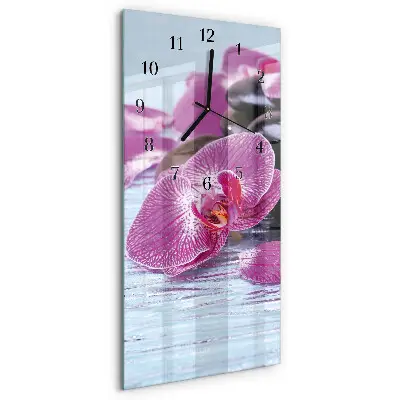 Verticale moderne glazen wandklok Een idee voor orchideeën