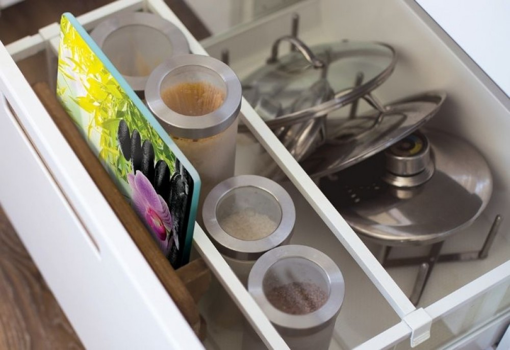 glazen planken voor de keuken
