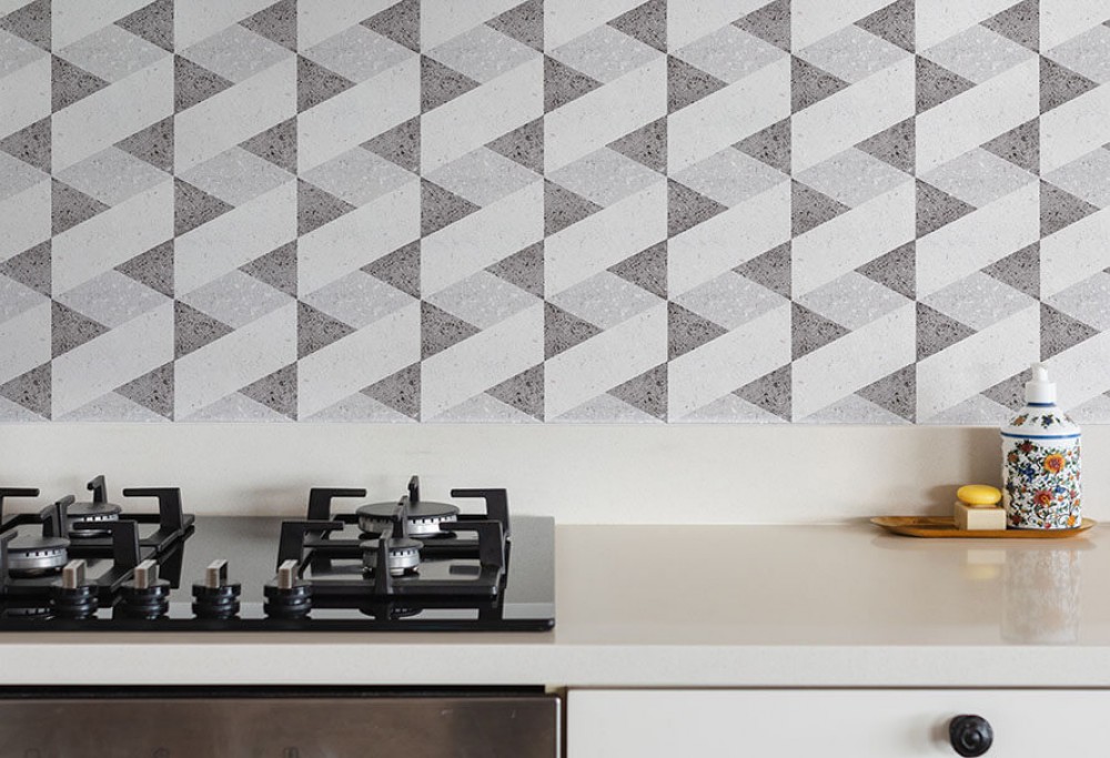 De muur in de keuken zonder renovatie