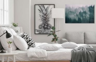 Hoe richt je een kleine slaapkamer in? Kijk eens naar onze ideeën!